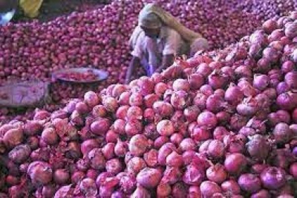 केंद्र ने प्याज के निर्यात पर से प्रतिबंध हटाया