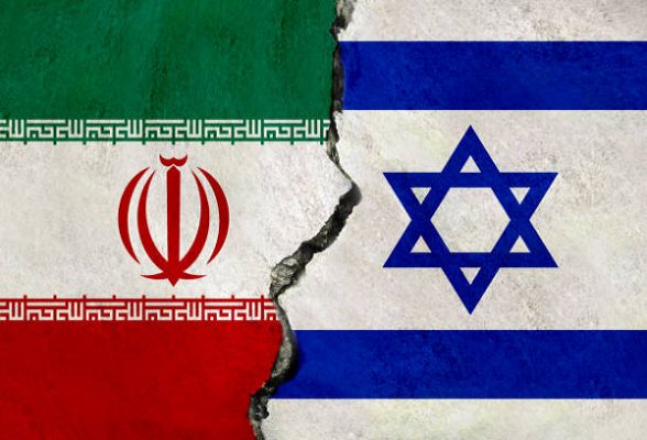 Iran vs Israel: इजरायल की 'मार' झेल पाएगा ईरान!