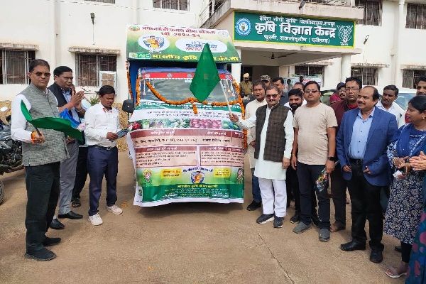 विकसित भारत संकल्प यात्रा अभियान अंतर्गत शासन की योजनाओं से हितग्राहियों को अधिक से अधिक लाभान्वित करने के लिए किया जा रहा कार्य - प्रधानमंत्री श्री नरेन्द्र मोदी