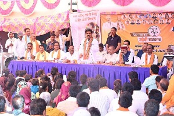 तीन करोड़ लोगों को अगले पाँच वर्षों में मिलेगा अपना पक्का मकान : विजय शर्मा