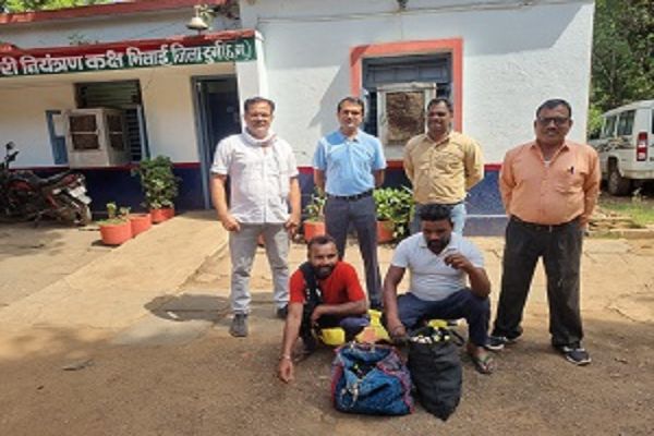 लोकसभा निर्वाचन के पूर्व पकड़े गए कई शराब कोचिए