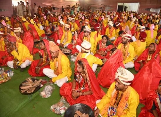 250 दिव्यांग जोड़े परिणय सूत्र में बंधे, सीएम साय ने दिया आशीर्वाद