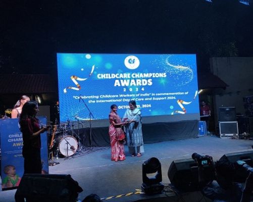 जशपुर नगर के ललिता नाग एवं सुंदर लाल साय को दिल्ली में चाइल्ड केयर अवार्ड से किया गया सम्मानित