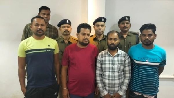 सरकारी नौकरी का ज्वाइन लेटर देकर बेरोजगारों करोड़ों की ठगी