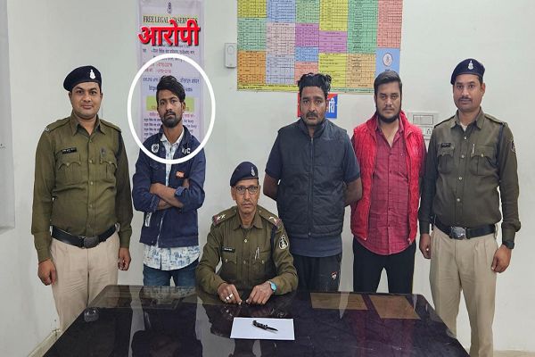  सार्वजनिक स्थान पर चाकू लहराने वाला आरोपी चढ़ा तारबाहर पुलिस के हत्थे 