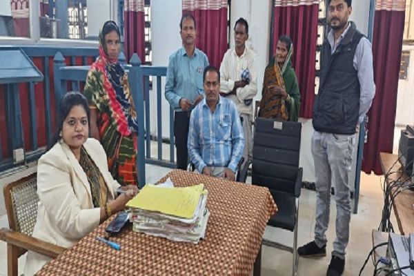 गरियाबंद में नेशनल लोक अदालत, 53 हजार 793 प्रकरणों का निपटारा