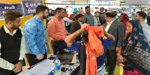 शासन के एक वर्ष : छुरिया विकासखंड में स्वास्थ्य परीक्षण शिविर