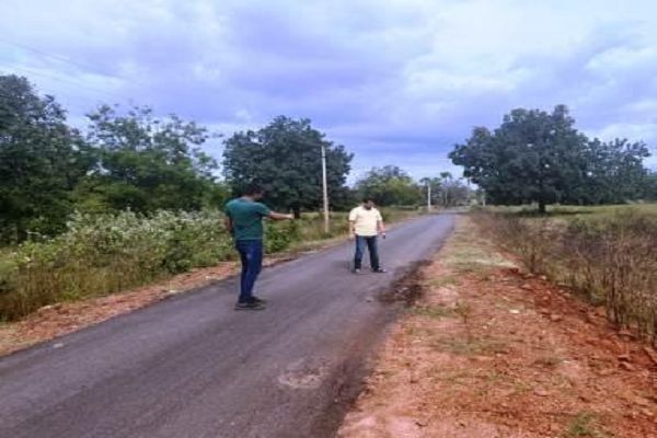 शासन प्रशासन को बदनाम करने वाले अधिकारियों ठेकेदारों पर होगी कार्रवाई