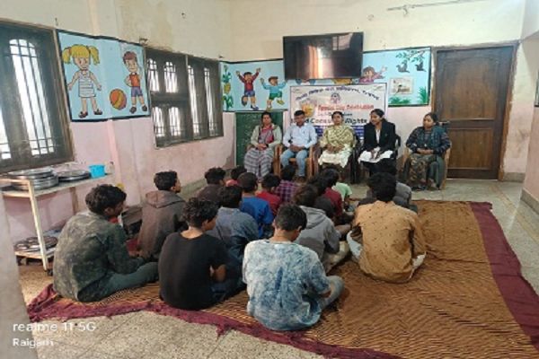  राष्ट्रीय उपभोक्ता दिवस : नीलांचल बाल गृह में विधिक जागरूकता शिविर आयोजित