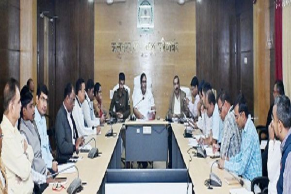 मुख्यमंत्री प्रवास कार्यक्रम की सभी तैयारियां समय पर करें पूर्ण : कलेक्टर