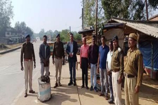  एसडीएम व् एसडीओपी ने अवैध धान परिवहन रोकने चेकपोस्टों का किया आकस्मिक निरीक्षण