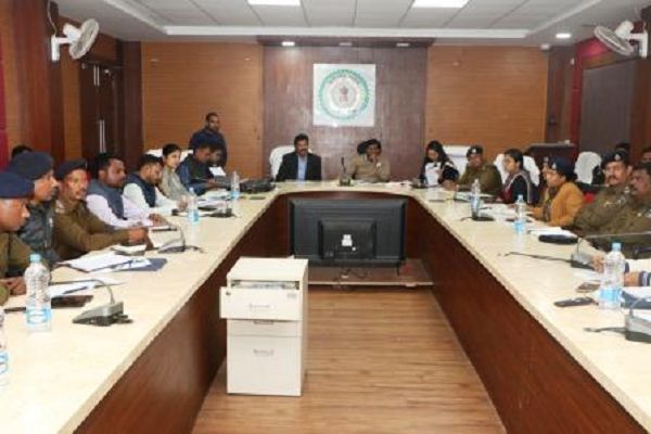 नशे के विरुद्ध सभी विभाग मिलकर करें समन्वित अभियान : कलेक्टर