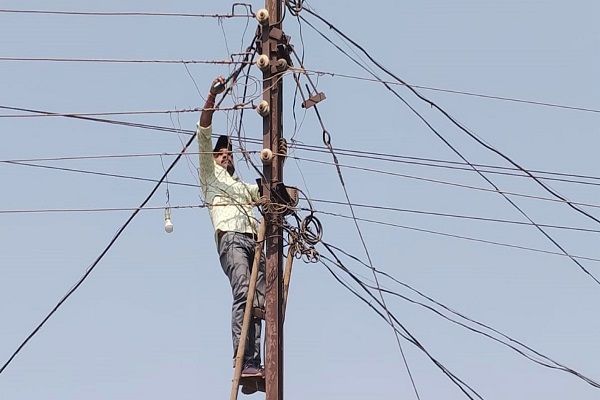 बड़े बकायेदारों की कटेगी बिजली, वसूली के लिए चलाया जाएगा अभियान