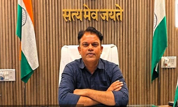 कलेक्टर ने की नगरीय क्षेत्रों के मतदाताओं से अनिवार्य रूप से मतदान करने की अपील