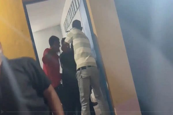 पंचायत चुनाव : परिणाम आने के बाद दो गुटों में हुआ जमकर बवाल, मारपीट में 11 लोग हुए घायल