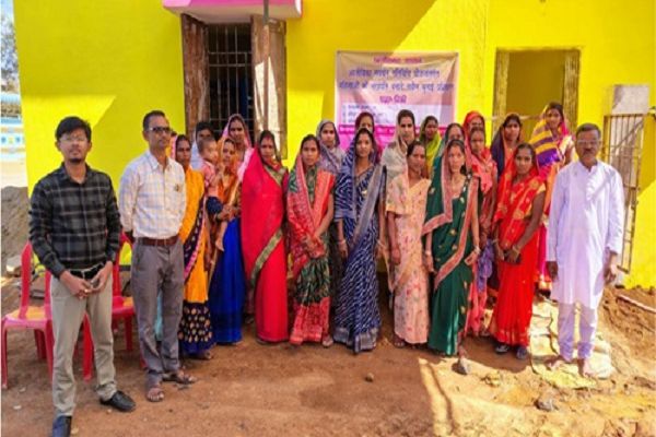 लखपति दीदी योजना : महिलाओं के हुनर तराशने में हो रही कारगर साबित