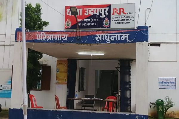 शहर जाने निकले व्यक्ति की 3 दिन बाद जंगल में मिली लाश, हत्या या आत्महत्या! उलझी पुलिस