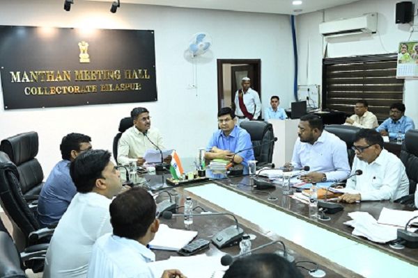 सुनियोजित तरीके से करें सुशासन तिहार में मिले आवेदनों का निराकरण: कलेक्टर