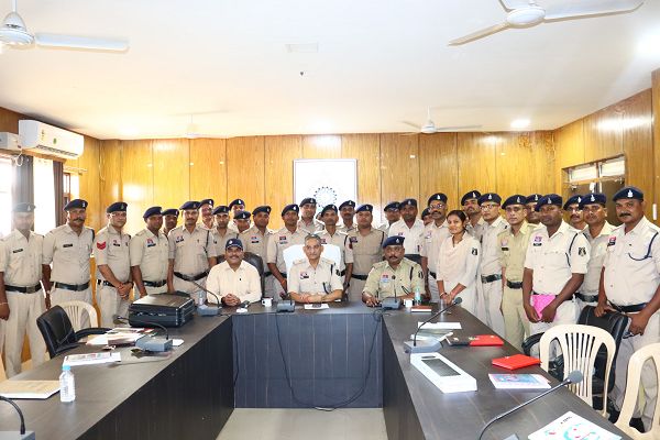  बालोद पुलिस फिंगरप्रिंट प्रशिक्षण से होगी हाईटेक, एक क्लिक से अपराधियों की निकलेगी पुरी कुण्डली।