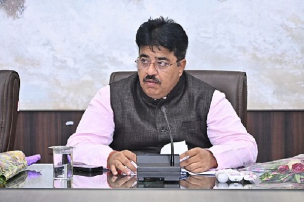 पात्र व्यक्ति को योजना का मिले लाभ : रोहरा