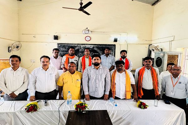 भविष्य की नींव रखी गई, गरियाबंद में आत्मानंद स्कूल में लॉटरी से हुआ विद्यार्थियों का चयन,50 नन्हे विद्यार्थियों को मिला सुनहरा मौका