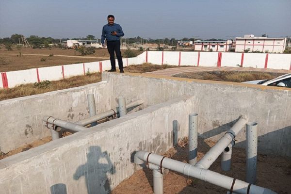परसदा वेद में मलीय कीचड़ उपचार संयंत्र की स्थापना