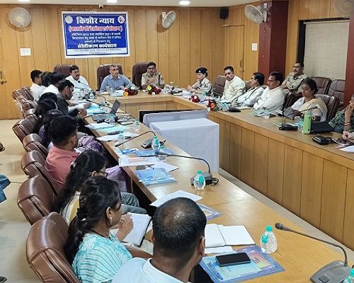 कार्यशाला में किशोर न्याय अधिनियम की जानकारी दी गई