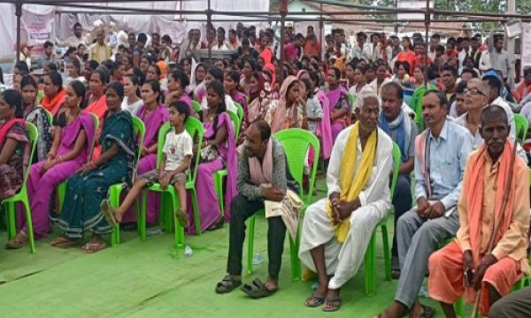 लाटापारा में आयोजित हुआ शिविर