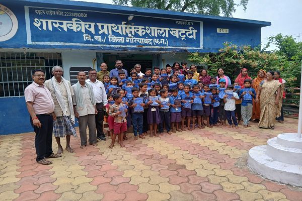  खट्टी  स्कूल  में  मनाया  गया  शाला प्रवेशोत्सव 