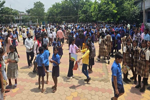 नवोदय-प्रयास प्रवेश परीक्षा की तैयारी के लिए आयोजित परीक्षा में 850 छात्र हुए शामिल