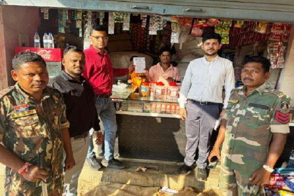 तंबाकू नियंत्रण अभियान, 13 दुकानों पर चालान