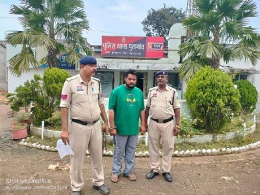 480 नशीली टेबलेट के साथ ट्रक ड्राइवर गिरफ्तार