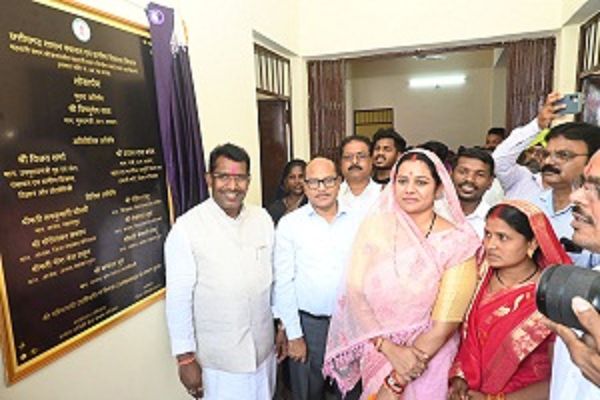 गरियाबंद जिले में नवनिर्मित तीन महतारी सदन महिलाओं को समर्पित