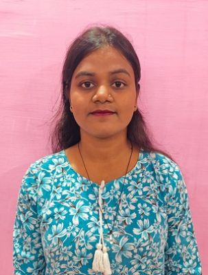 स्टेनोग्राफी एण्ड सेक्रेट्रियल असिस्टेंट हिन्दी ट्रेड परीक्षा में उमा देश में अव्वल