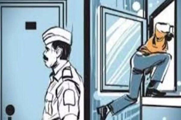 हत्या के मामले में सजा काट रहा कैदी अस्पताल से फरार