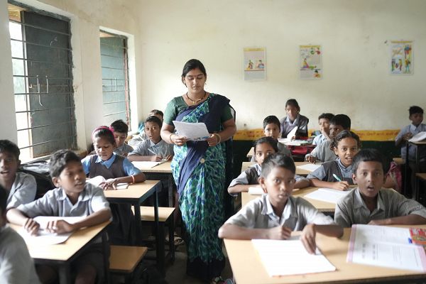  डीएमएफ से शिक्षकों की नियुक्ति से कोरबा जिले के विद्यालयों में लौटी रौनक