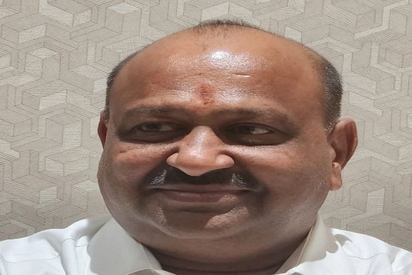 बांके बिहारी समूह विवाद ने लिया हिंसक रूप: पिता-पुत्र पर हमला, रायपुर में 5 लोगों पर FIR