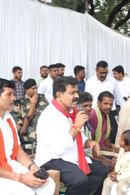  उप मुख्यमंत्री श्री विजय शर्मा ने सुदूर संवेदनशील ग्राम कच्चापाल में ग्रामीणों के साथ किया संवाद