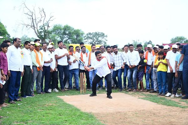 उप मुख्यमंत्री श्री विजय शर्मा के प्रयासों से धरातल तक उतर रही युवाओं के सर्वांगीण विकास की योजनाएं