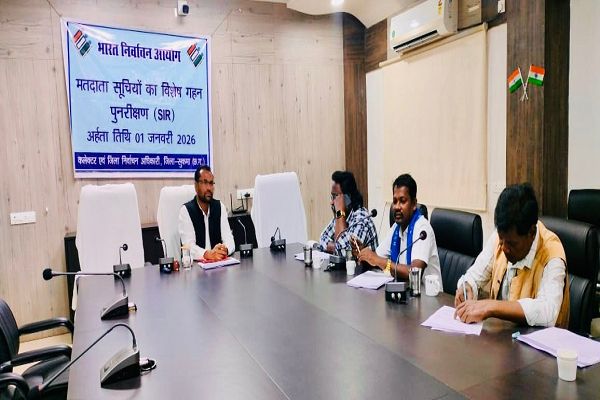 सुकमा में निर्वाचक नामावली पुनरीक्षण को लेकर बैठकों का दौर जारी