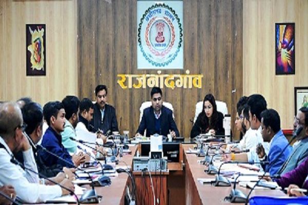 जीवन को सुरक्षित रखने के लिए वाहन चलाते समय रखें आवश्यक सावधानी : कलेक्टर