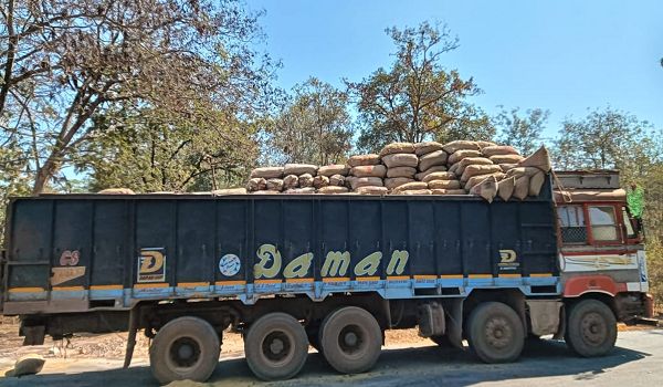 धान परिवहन में घोर लापरवाही : जीपीएस फेल, 900 बोरी से भरा ट्रक 4 दिन जंगल में लापता