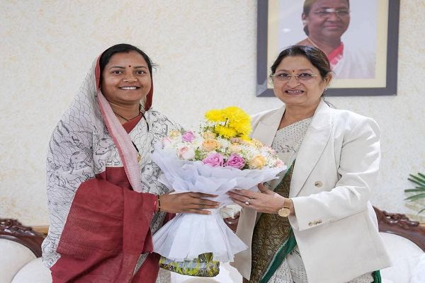 छत्तीसगढ़ मना रहा &lsquo;महतारी गौरव वर्ष&rsquo;: मंत्री श्रीमती लक्ष्मी राजवाड़े ने केन्द्रीय मंत्री श्रीमती अन्नपूर्णा देवी को दी जानकारी