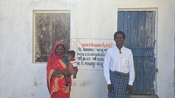 प्रधानमंत्री आवास योजना (शहरी) से बदला शिव शंकर का जीवन