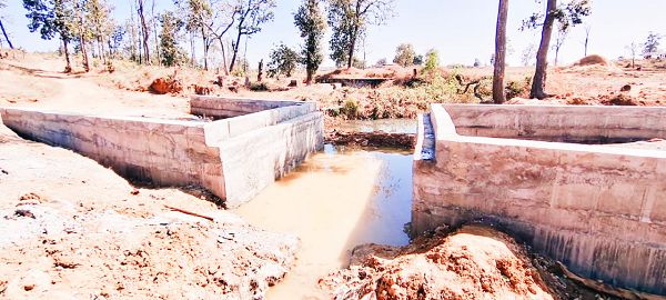 कबीरधाम जिला में DMF में बड़ा खेल? 15&ndash;20% लेकर करोड़ों के निर्माण कार्य जारी - आकाश केशरवानी 