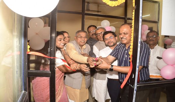 बोड़ला में आधुनिक विजन सेंटर का हुआ शुभारंभ