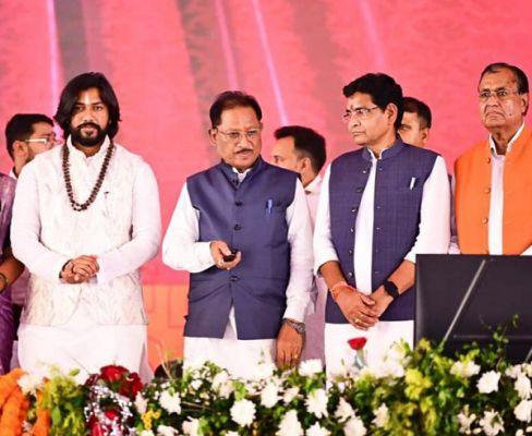 मुख्यमंत्री साय ने सरगुजा के भूमिहीन कृषि मजदूरों के खातों में अंतरित की 3.15 करोड़ से अधिक की राशि