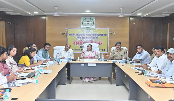 एनकॉर्ड बैठक में नशा मुक्ति और निगरानी पर जोर प्रभारी सचिव ने पुलिस, राजस्व, आबकारी विभाग को संयुक्त कार्रवाई करने के दिए निर्देश शैक्षणिक संस्थानों के 500 मीटर दायरे में प्रतिबंध