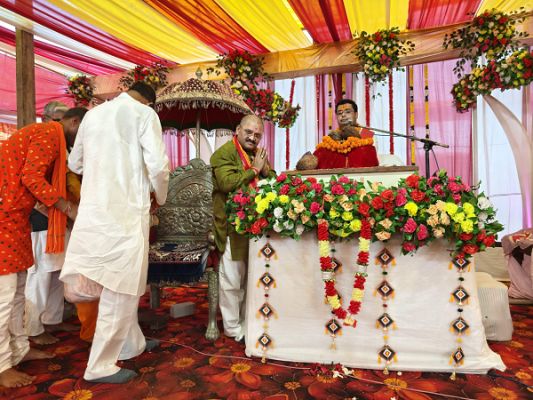 सांसद संतोष पांडेय ने वनांचल ग्राम खारा में सांस्कृतिक मंच सह कक्ष निर्माण का किया लोकार्पण, श्री रामचरित मानस महायज्ञ में भी हुए शामिल