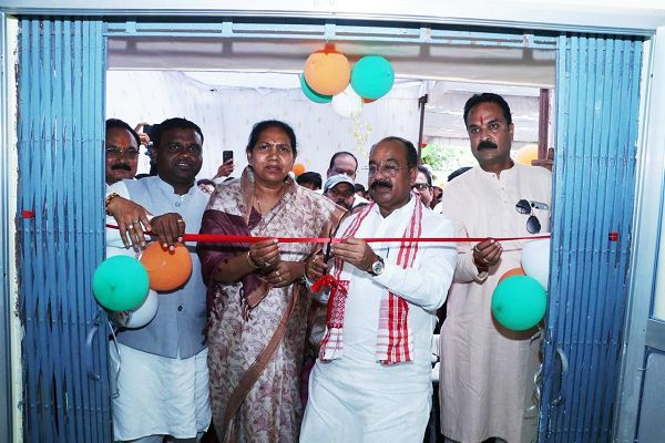 उप मुख्यमंत्री श्री साव ने किया मावा मोदोल लाइब्रेरी चारामा का शुभारंभ